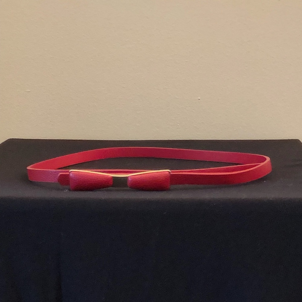 Red Bow Belt